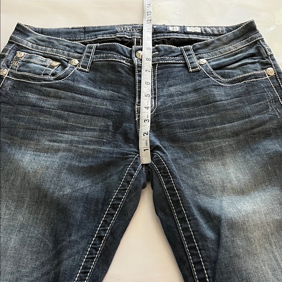 Miss Me Signature Boot Mid Rise Size 31 - Picture 6 of 16